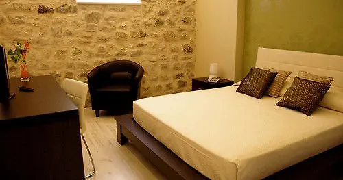 Abraxia B&B 코미소